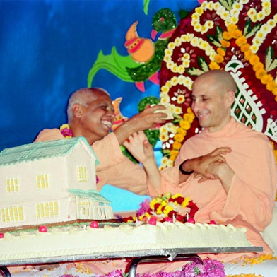 Radhanath-Swami's-Vyas-Puja-Pictures